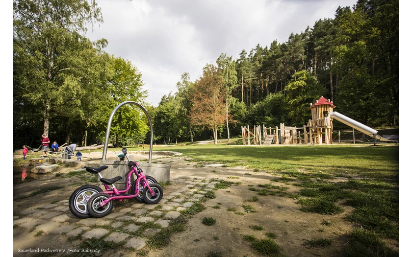 Spielplatz im Bibertal am MöhnetalRadweg