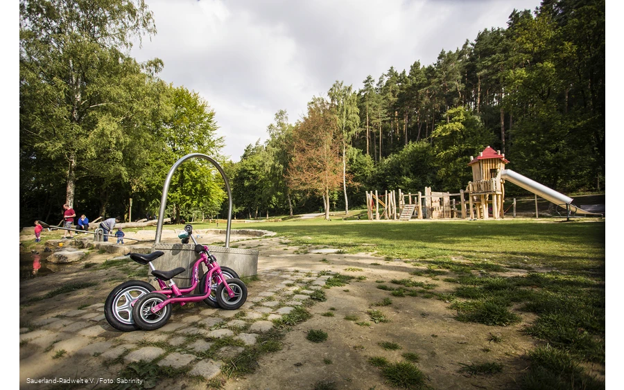 Spielplatz im Bibertal am MöhnetalRadweg