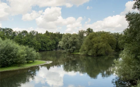 Spiegelungen klein.png