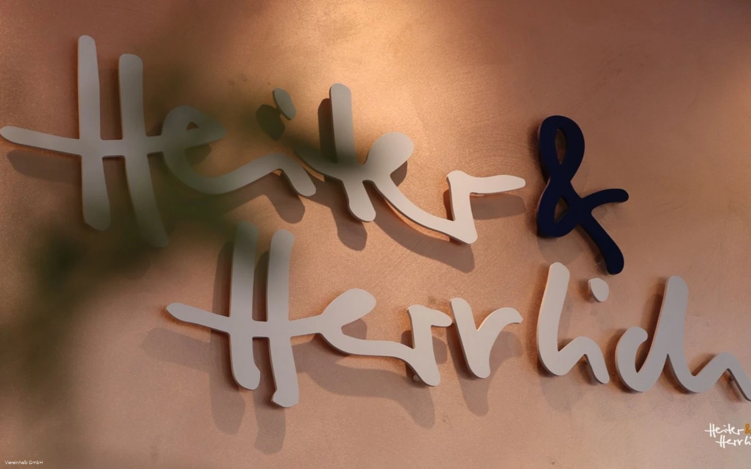 Schriftzug/Logo