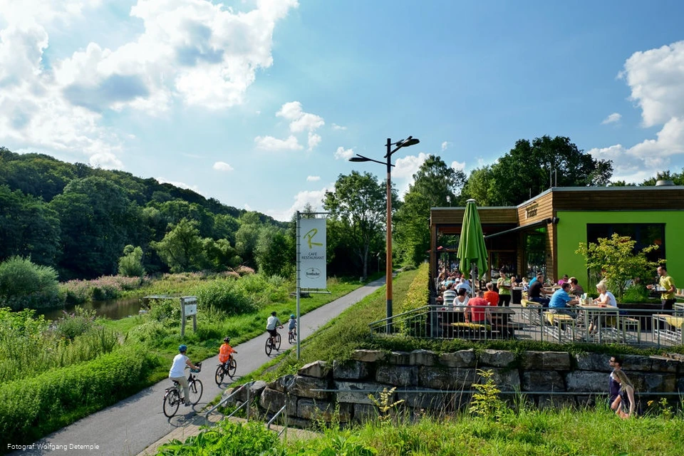 Radweg - R-Café