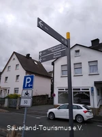 2375739